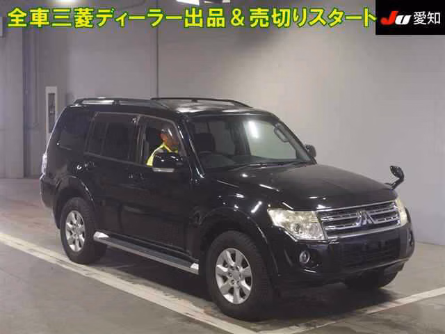 MITSUBISHI PAJERO