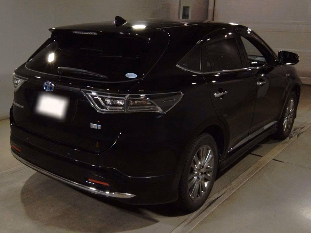 TOYOTA HARRIER
