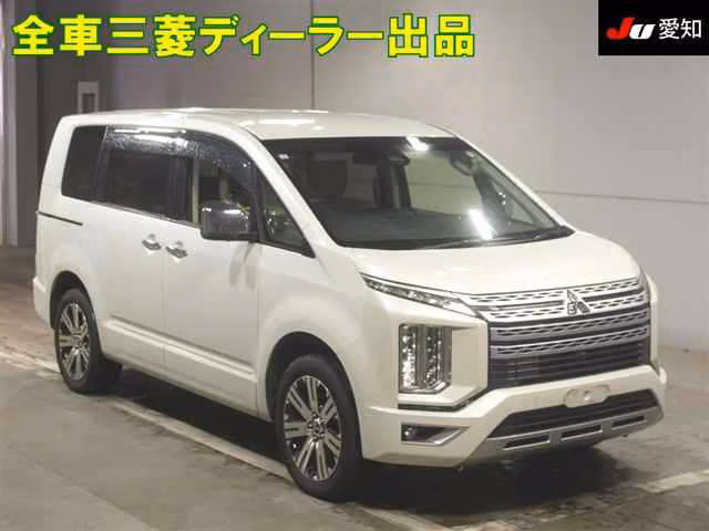 MITSUBISHI DELICA D:5