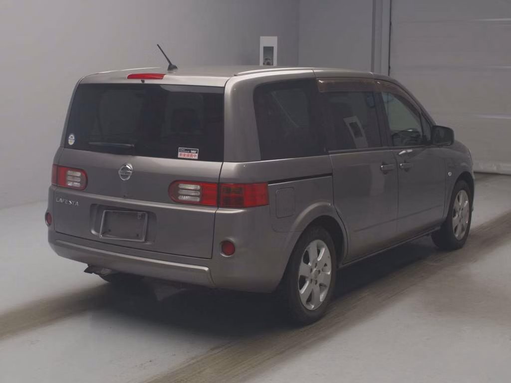 NISSAN LAFESTA