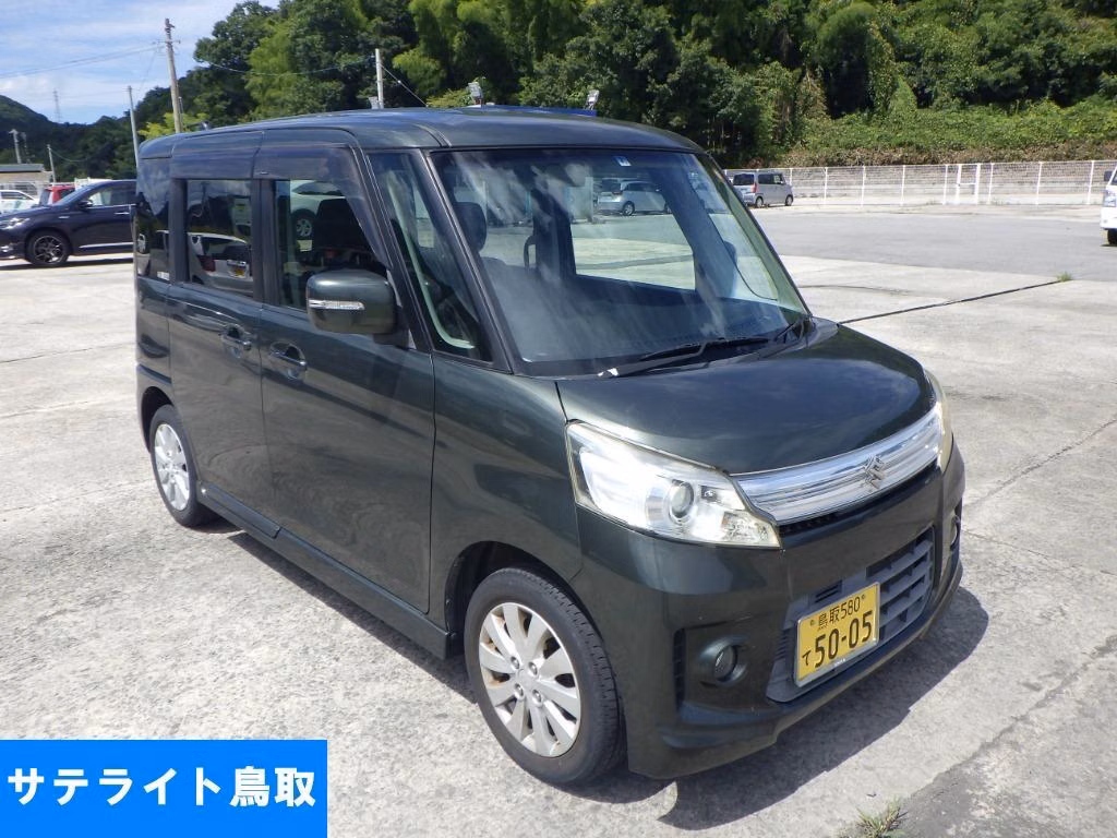 Suzuki Spacia
