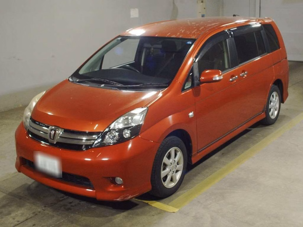 TOYOTA ISIS