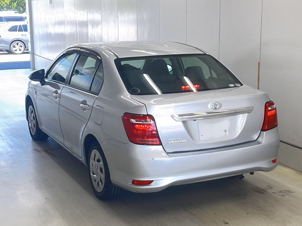 TOYOTA COROLLA AXIO