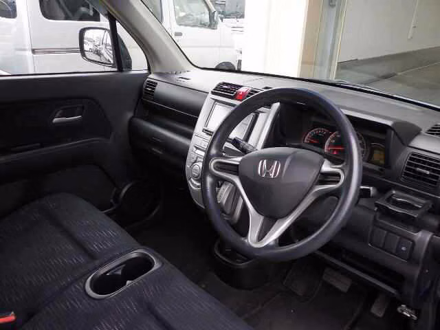 HONDA ZEST