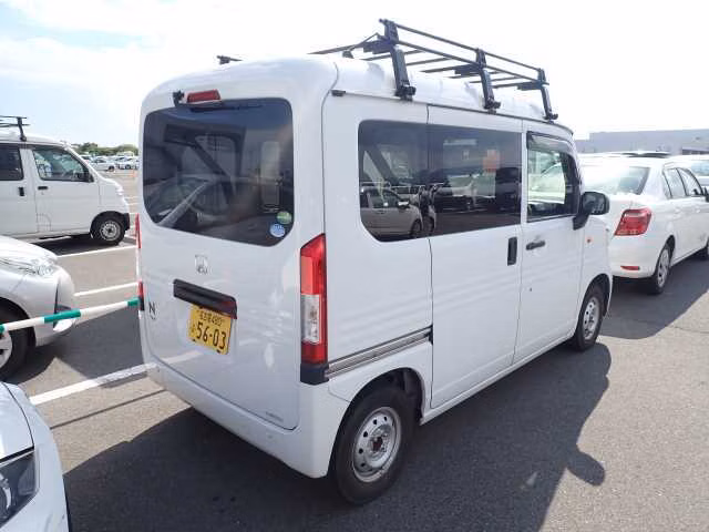 HONDA N-VAN