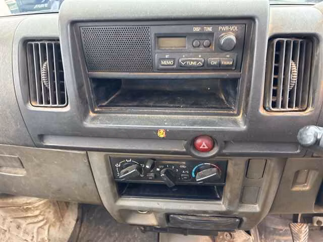 MITSUBISHI MINICAB