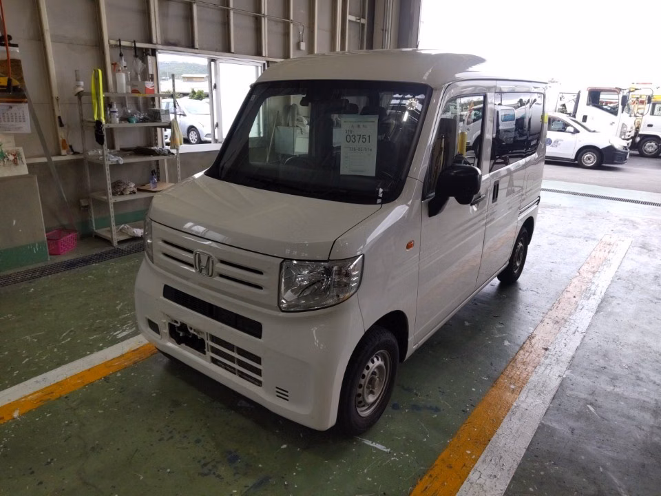 HONDA N-VAN