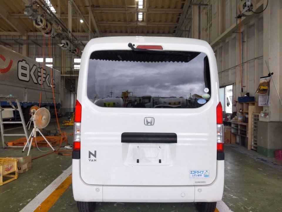 HONDA N-VAN