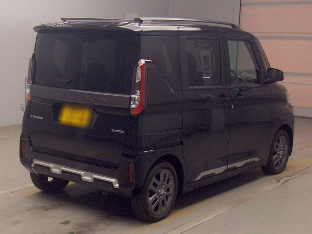 MITSUBISHI DELICA MINI