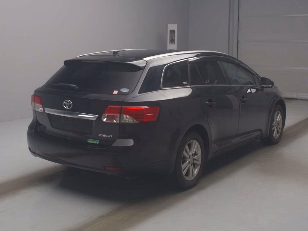 TOYOTA AVENSIS