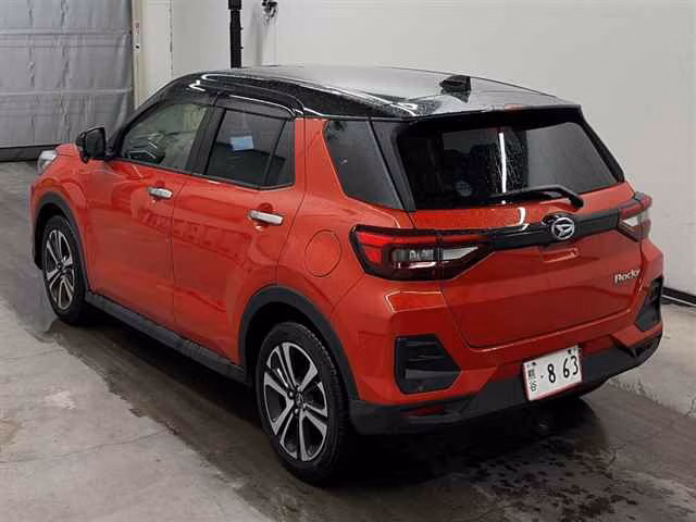DAIHATSU ROCKY