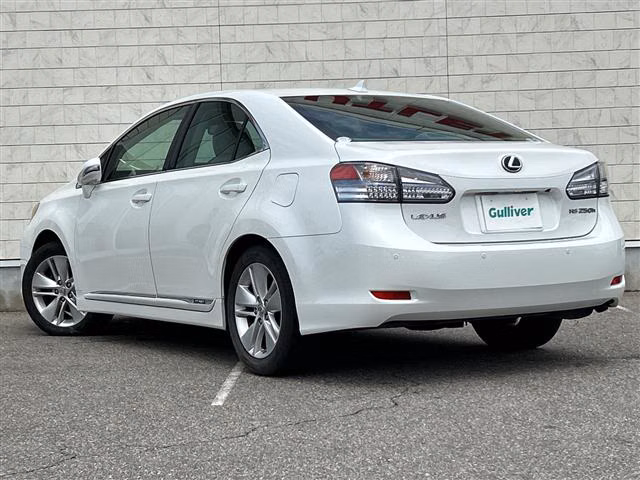 Lexus HS250h