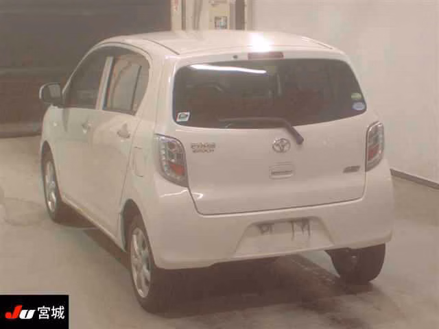 TOYOTA PIXIS EPOCH