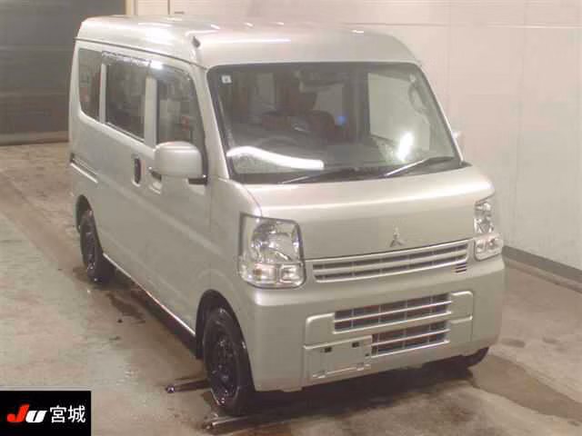 MITSUBISHI MINICAB