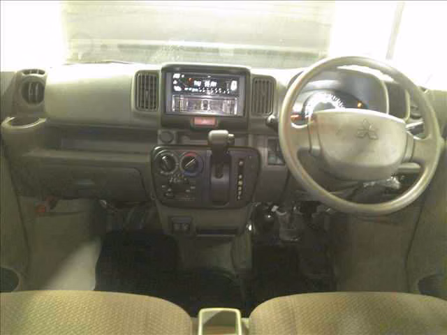 MITSUBISHI MINICAB