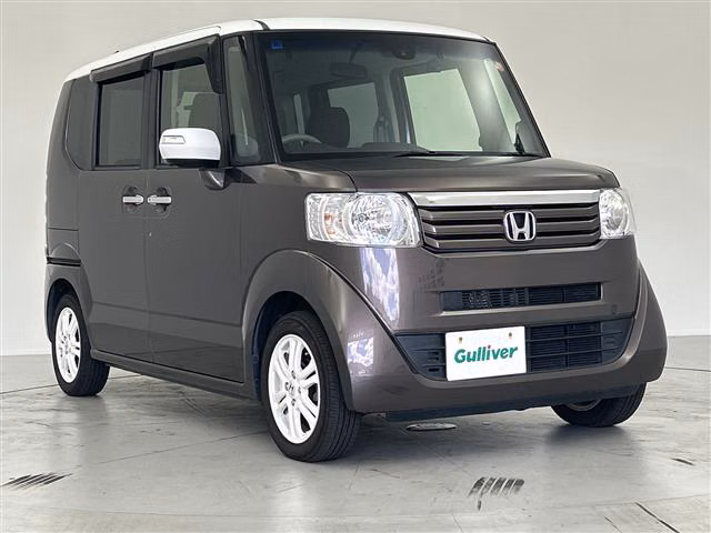 HONDA N-BOX
