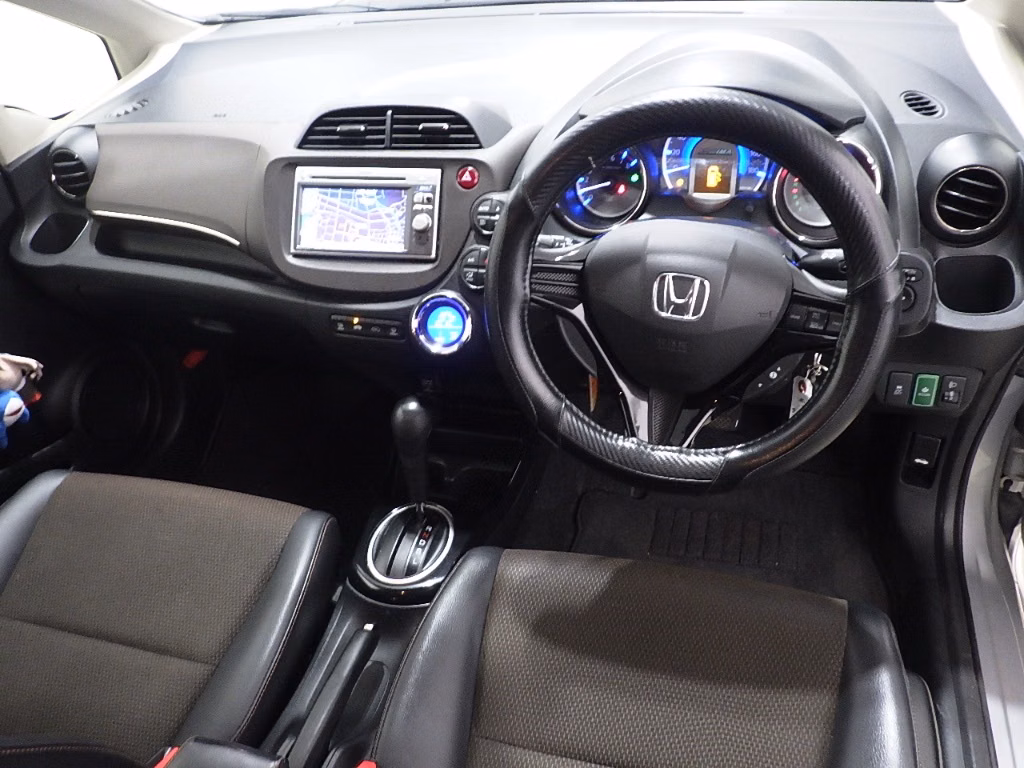 HONDA FIT SHUTTLE