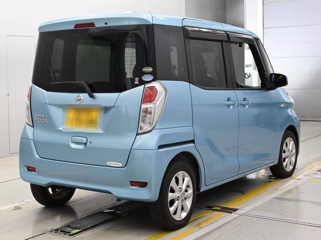 NISSAN DAYZ ROOX