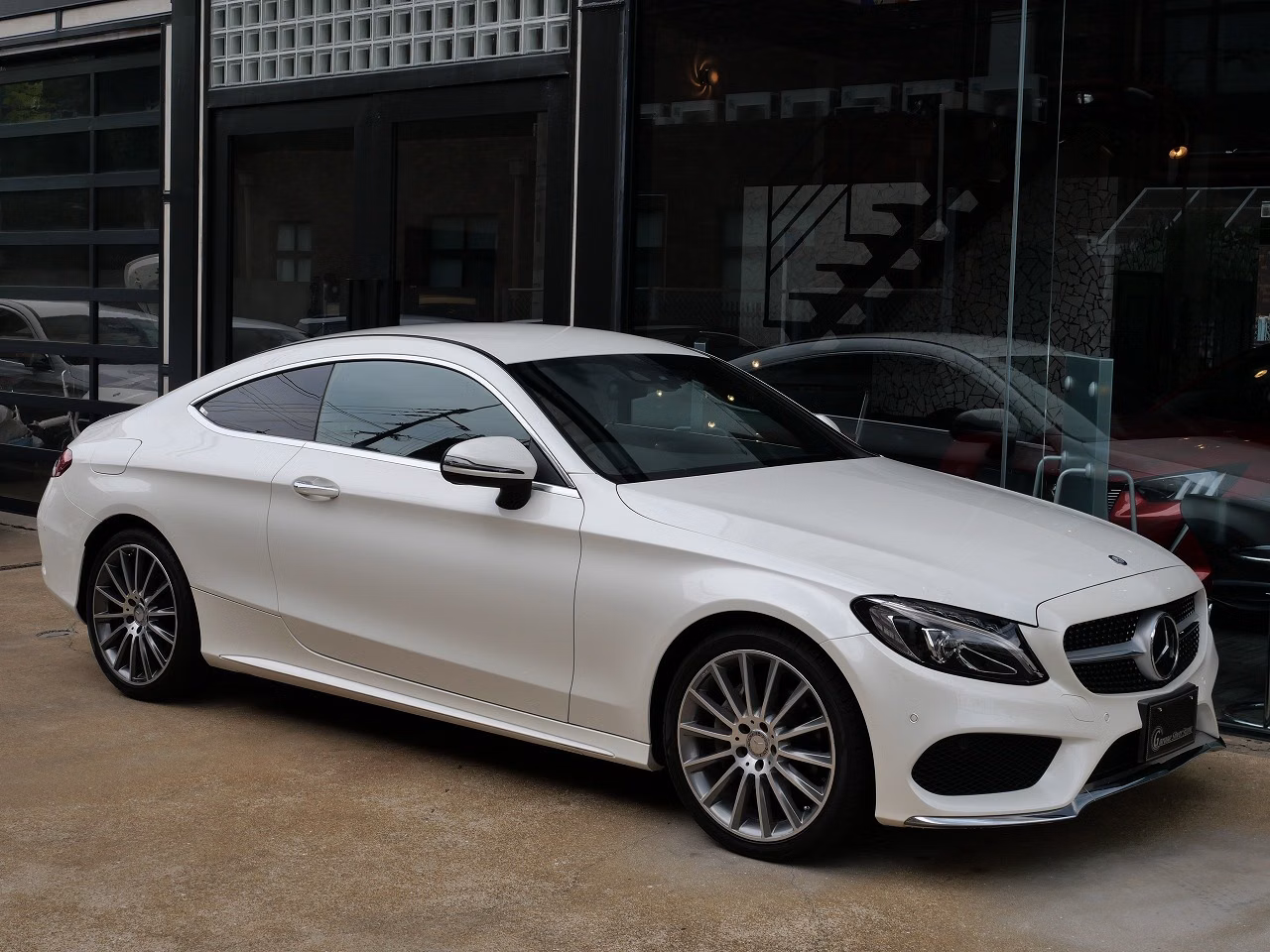 MERCEDES-BENZ C-CLASS