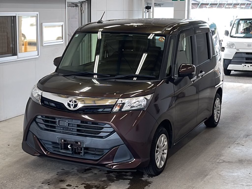 TOYOTA TANK