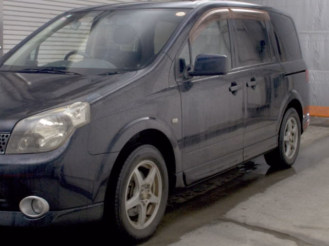 NISSAN LAFESTA