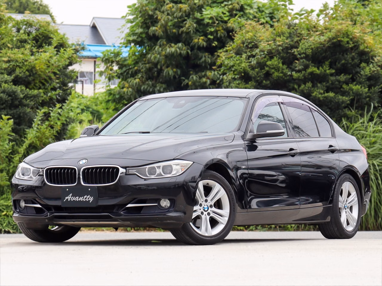 BMW 3-SERIES
