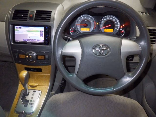 TOYOTA COROLLA AXIO
