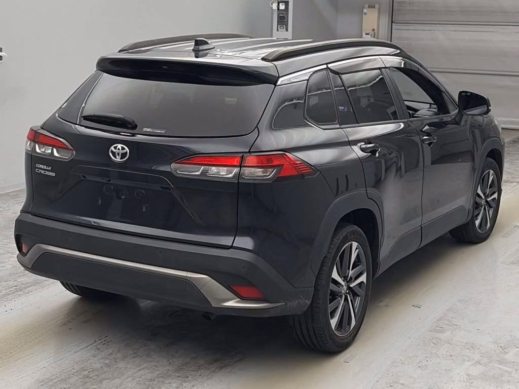 TOYOTA COROLLA CROSS