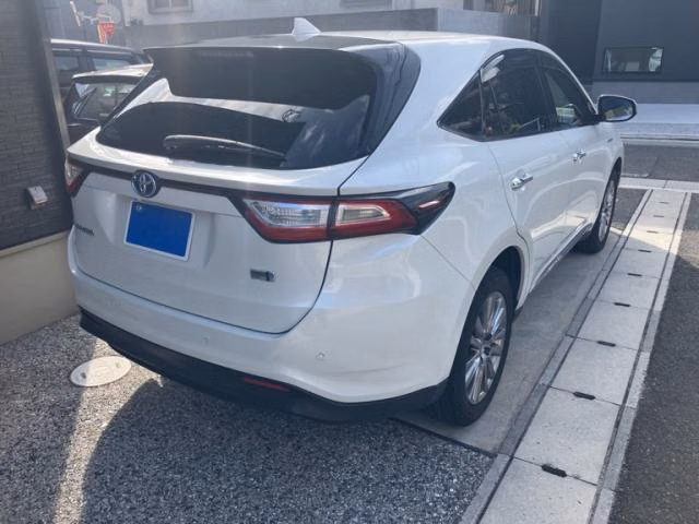 TOYOTA HARRIER