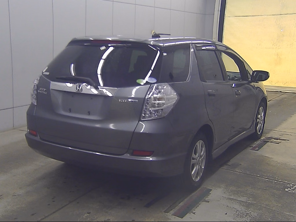 HONDA FIT SHUTTLE