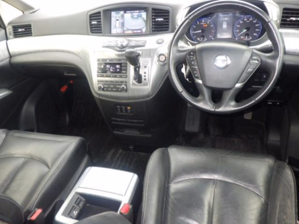 NISSAN ELGRAND