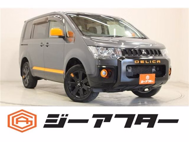 Mitsubishi Delica D:5