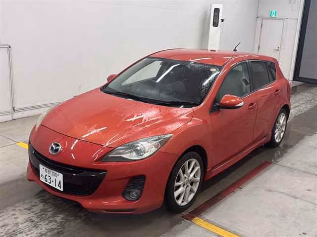 MAZDA AXELA
