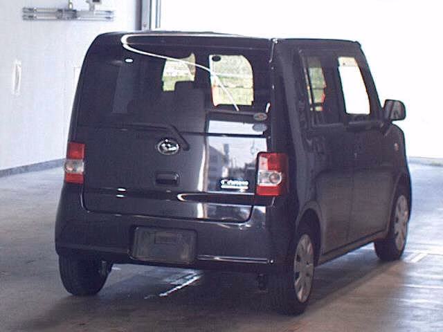 DAIHATSU MOVE CONTE