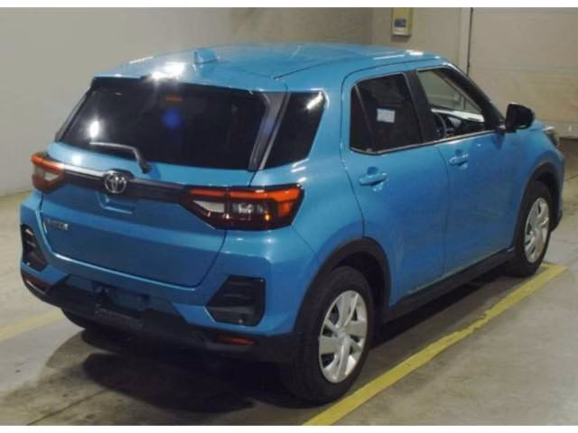 TOYOTA RAIZE