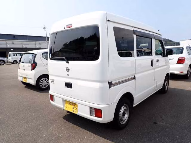NISSAN NV100 CLIPPER