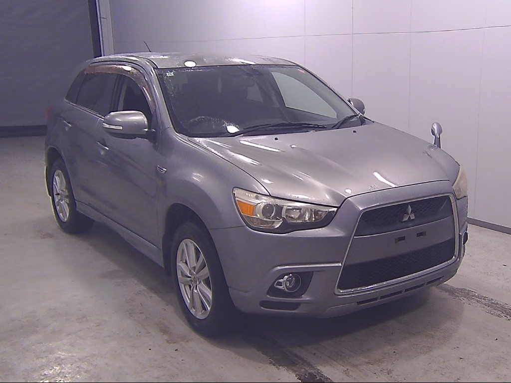 MITSUBISHI RVR