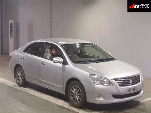 TOYOTA PREMIO