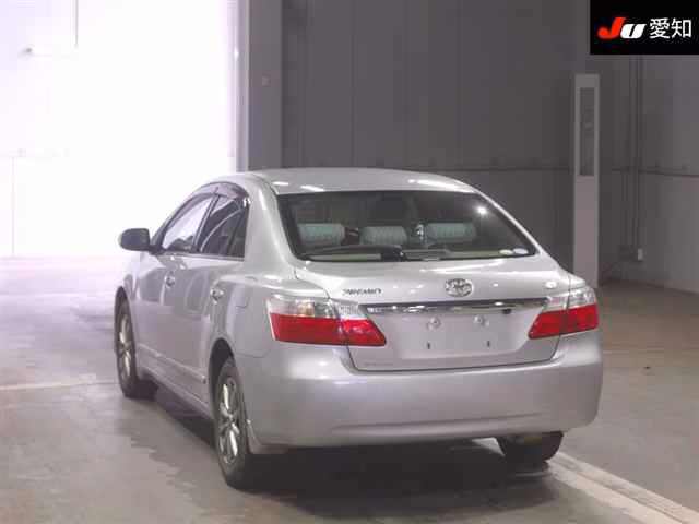 TOYOTA PREMIO