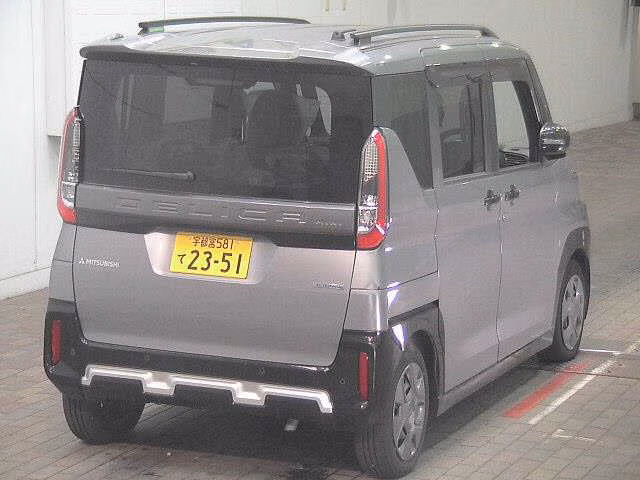 MITSUBISHI DELICA MINI