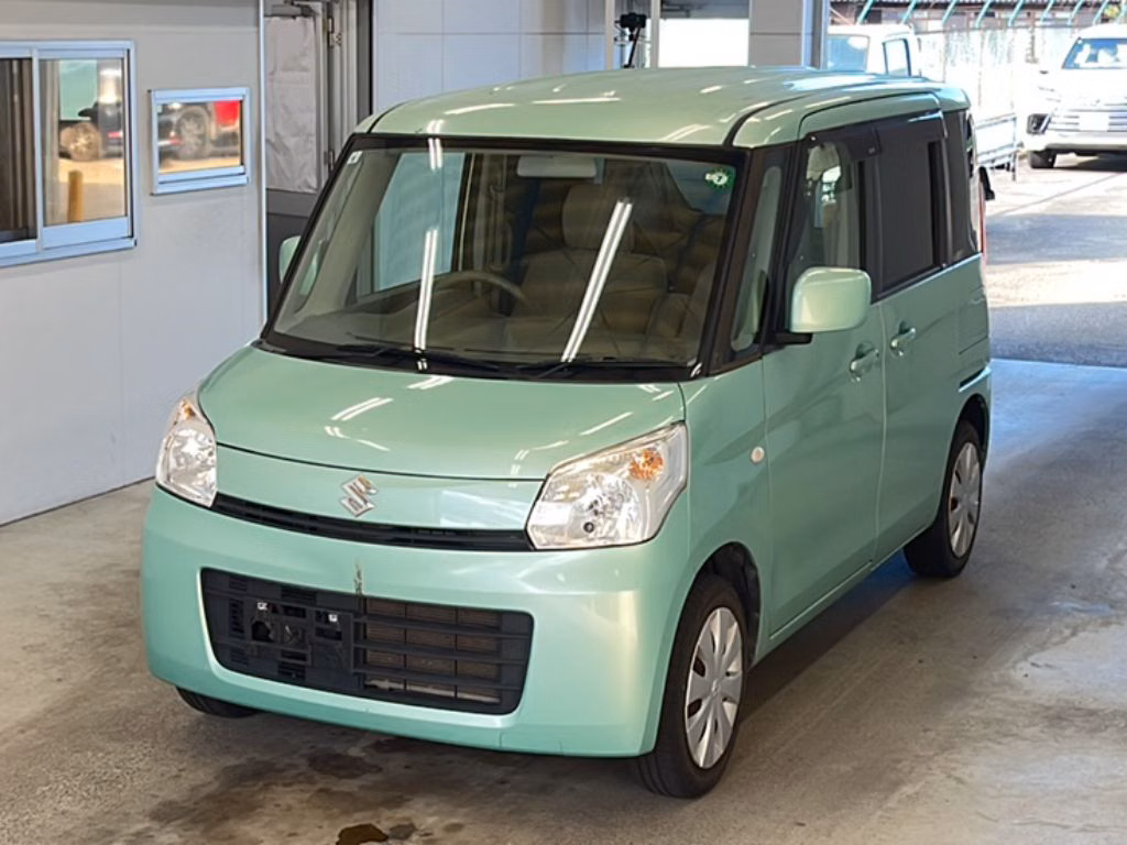 Suzuki Spacia