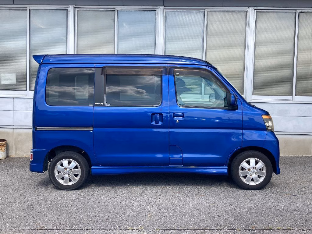 DAIHATSU ATRAI