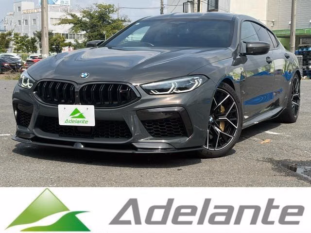 BMW M8