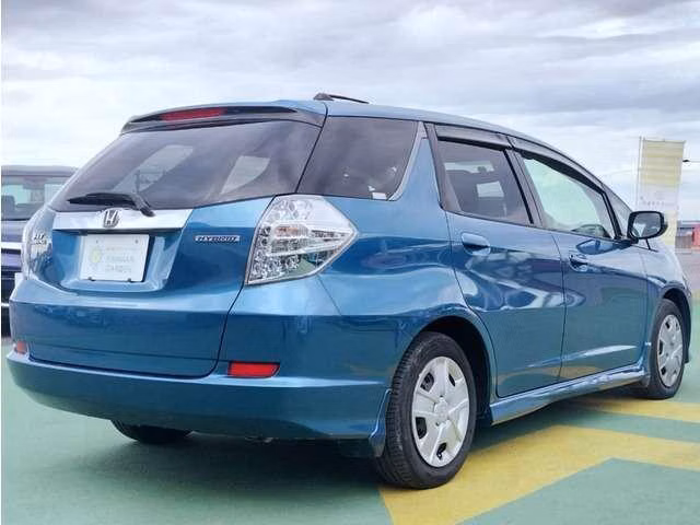HONDA FIT SHUTTLE