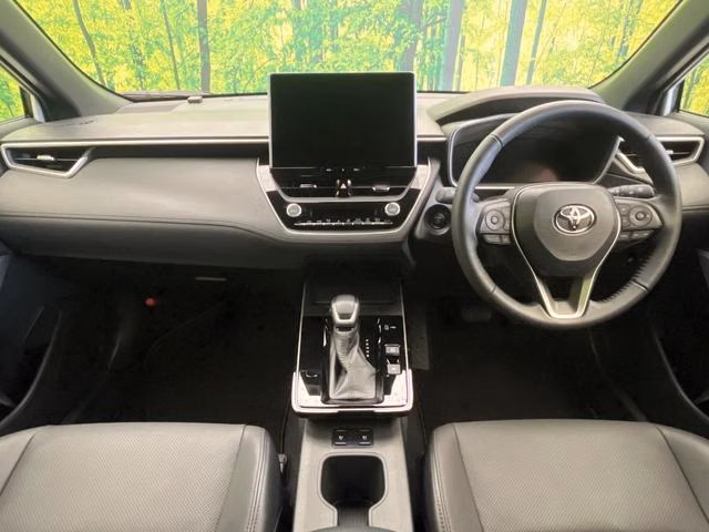 TOYOTA COROLLA CROSS