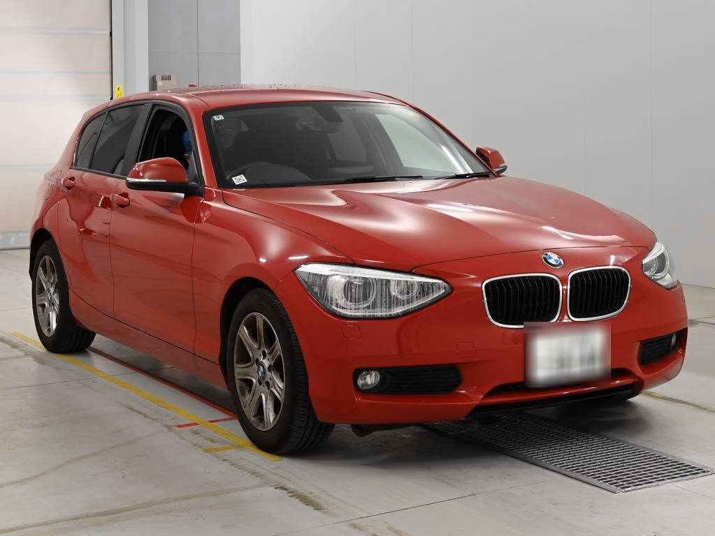 BMW 1-SERIES