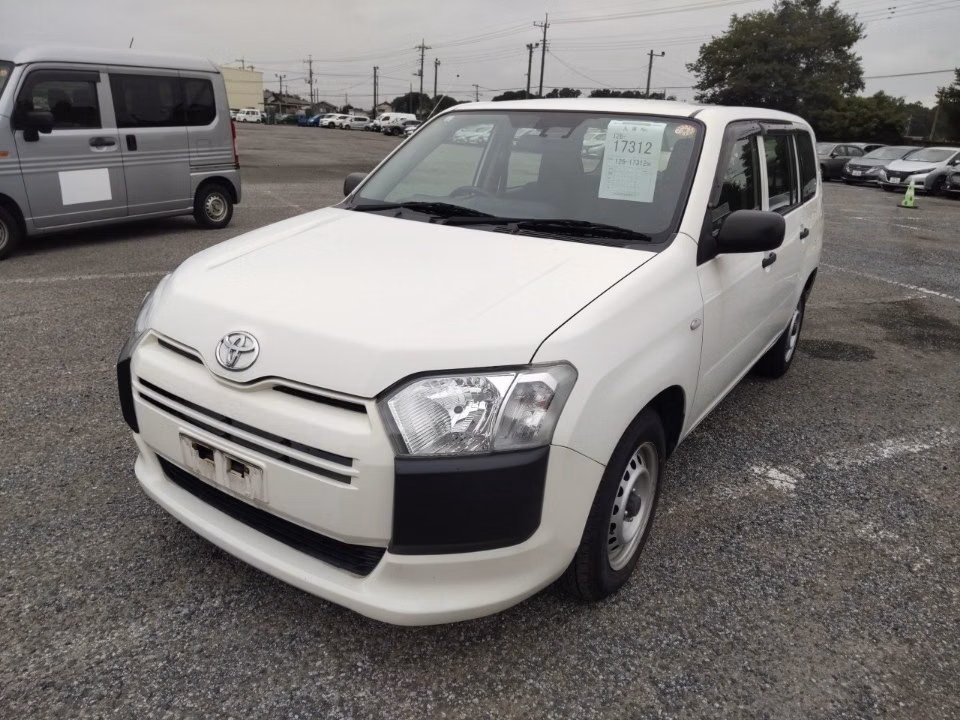 TOYOTA PROBOX