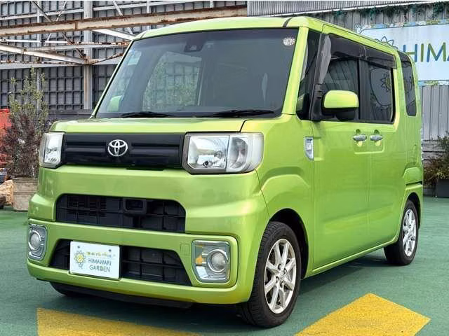 TOYOTA PIXIS MEGA