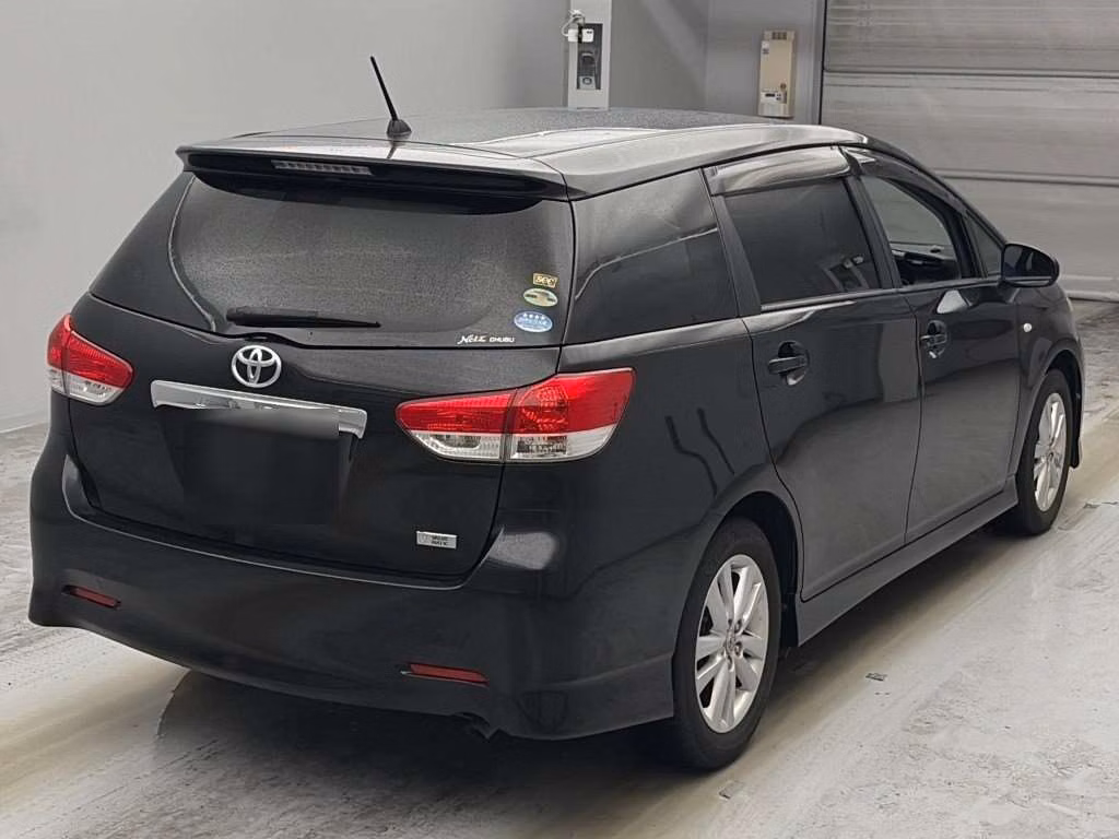 TOYOTA WISH