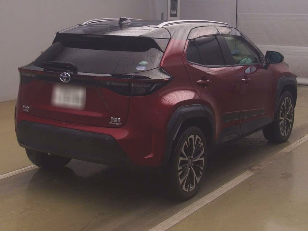 TOYOTA YARIS CROSS